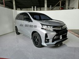 Toyota Avanza Veloz 1.5 AT ( Matic ) 2021 Silver Low Km 46rban plat genap jakarta barat 2