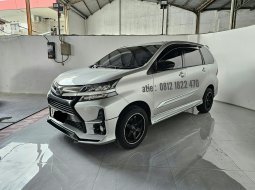 Toyota Avanza Veloz 1.5 AT ( Matic ) 2021 Silver Low Km 46rban plat genap jakarta barat 3