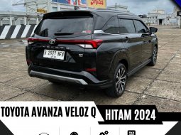Toyota Veloz Q 2024 4