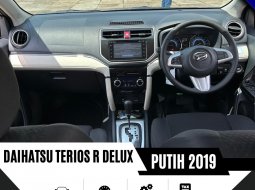 Daihatsu Terios R A/T Deluxe 2019 10