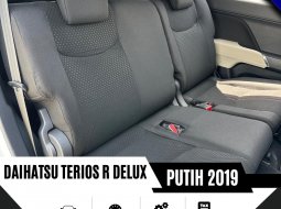 Daihatsu Terios R A/T Deluxe 2019 9