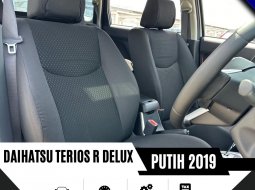 Daihatsu Terios R A/T Deluxe 2019 11