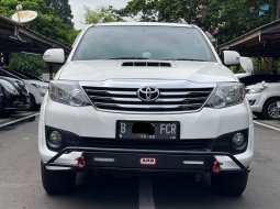 TOYOTA FORTUNER G TRD AT PUTIH 2012 DIJUAL CEPAT TERMURAH