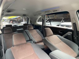 INNOVA ZENIX 2.0 V AT PUTIH 2023 DIJUAL CEPAT TERMURAH BERGARANSI 9