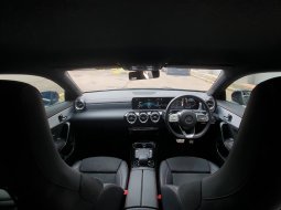 Mercedes-Benz CLA 200 AMG Line 2020 hitam km 18 ribuan cash kredit proses bisa dibantu 21