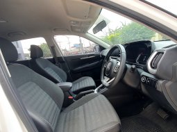 Kia Sonet Dynamic 2021 putih km 53 ribuan cash kredit proses bisa dibantu 17