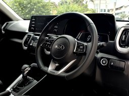 Kia Sonet Dynamic 2021 putih km 53 ribuan cash kredit proses bisa dibantu 11
