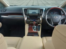 Toyota Alphard G 2015 4