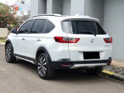 Honda BR-V Prestige CVT 2022 matic km 36 ribuan putih 4