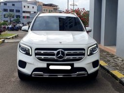 Mercedes-Benz GLB 200 Progressive Line 2021 putih km 29rbn pajak panjang