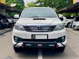 Toyota Fortuner G VNT TRD AT 2012 Putih 1