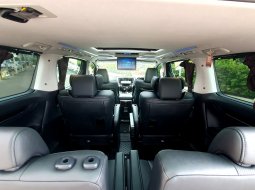 Toyota Vellfire 2.5 G A/T 2023 hitam km 22 ribuan pilotseat cash kredit proses bisa dibantu 11