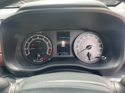 Toyota Innova Zenix V 2023 , LIKE NEW TERMURAH 11