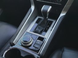 Mitsubishi Pajero Sport NewDakar Ultimate 4x4 A/T 2023 hitam km 22 ribuan sunroof 16