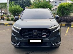 Honda CR-V e:HEV 2024 hitam km 700 perak hybrid