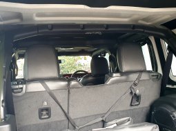 Jeep Wrangler Rubicon 4-Door 2023 hijau km 9 rb 13
