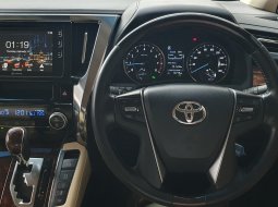 Toyota Alphard 2.5 G A/T 2019 putih km 13 ribuan antik 6