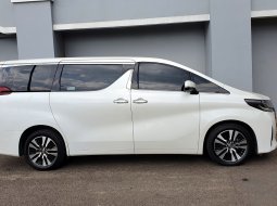 Toyota Alphard 2.5 G A/T 2019 putih km 13 ribuan antik 4