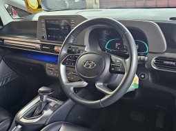Hyundai Stargazer Prime A/T ( Matic ) 2023 Hitam Km 20rban Mulus Siap Pakai 9