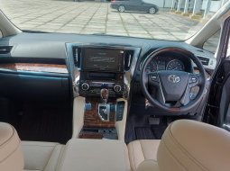 Toyota Alphard 2.5 G A/T 2022 12