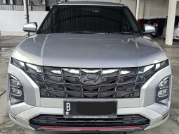 Hyundai Creta Prime A/T ( Matic ) 2022 Silver Km 29rban Mulus Siap Pakai Good Condition