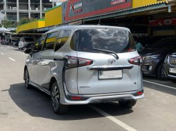 TOYOTA SIENTA Q 1.5 AT SILVER 2019‼️ 4
