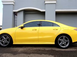 Mercedes-Benz CLA 200 AMG Line 2022 kuning km 8 ribuan 6