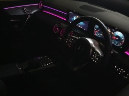 Mercedes-Benz CLA 200 AMG Line 2022 kuning km 8 ribuan 21