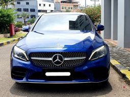 Mercedes-Benz C-Class C 300 AMG Line 2020 biru km 31ribuan cash kredit proses bisa dibantu