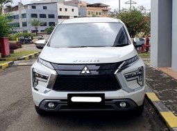 Mitsubishi Xpander Ultimate A/T 2022 putih km 11 ribuan cash kredit proses bisa dbantu