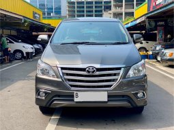 Toyota Kijang Innova V 2.0 manual 2014 Abu-abu