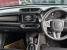 Honda BRV Prestige A/T ( Matic ) 2022 Hitam Km 26rban Mulus Siap Pakai 8