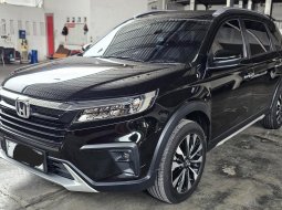 Honda BRV Prestige A/T ( Matic ) 2022 Hitam Km 26rban Mulus Siap Pakai 3