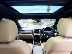 Ford Everest Titanium Plus 2015 matic diesel merah 18
