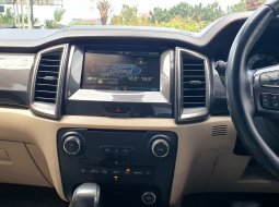 Ford Everest Titanium Plus 2015 matic diesel merah 9