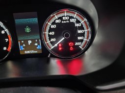 Mitsubishi Xpander Cross Premium AT ( Matic ) 2020 Putih Low km 28rban plat sukabumi siap pakai 7