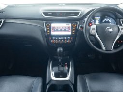 JUAL Nissan X-Trail 2.5 CVT 2016 Putih 8