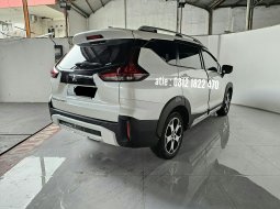 Mitsubishi Xpander Cross Premium AT ( Matic ) 2020 Putih low km 28rban plat sukabumi siap pakai 4