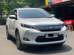 TOYOTA HARRIER 2.0 AUDIOLESS AT PUTIH 2014