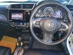 Honda BR-V E Prestige Automatic 2017 Full Original Seperti Baru Siap Pakai 10