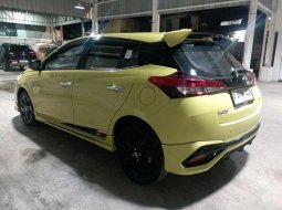 Toyota Yaris New  GR CVT 3AB 2022 Kuning 5