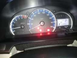Daihatsu Xenia 1.5 R Deluxe AT 2019 putih 8