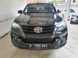 Toyota Fortuner 2.4 TRD AT 2020 Hitam