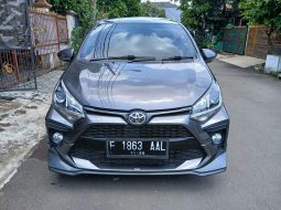 Toyota Agya 1.2 GR Sport M/T 2021 Abu-abu