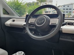 Wuling Air EV 2023 long range hijau 14
