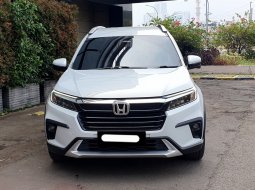 Honda BR-V Prestige CVT with Honda Sensing 2022 putih matic