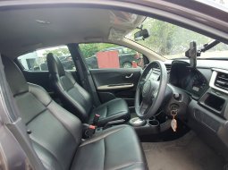 Honda Brio E CVT 2019 matic abu km 18 ribuan 18