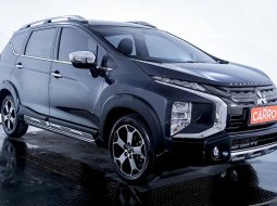 JUAL Mitsubishi Xpander Cross Premium AT 2020 Abu-abu
( Kilometer 39rb )