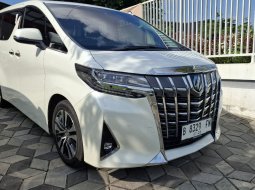 Toyota Alphard G 2.5 Matic Tahun 2023 Kondisi Mulus Terawat Istimewa Seperti Baru 2
