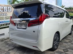 Toyota Alphard G 2.5 Matic Tahun 2023 Kondisi Mulus Terawat Istimewa Seperti Baru 9